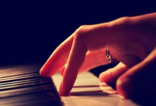 开云平台-皇马绝杀热刺，莱万梅开二度中超